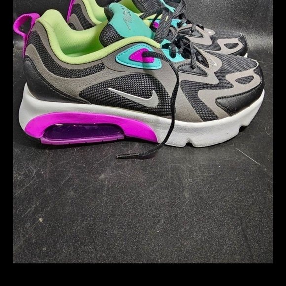 Nike Boys Black and Purple Sneakers - Picture 4 of 7